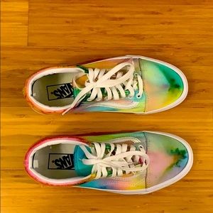 NWOT Vans Women’s Tie Dye Shoes